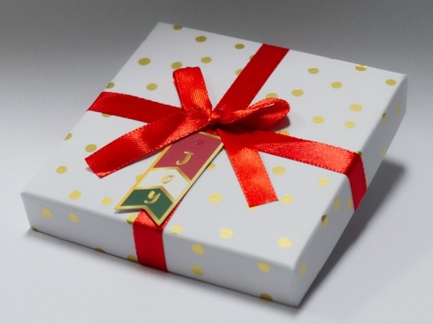 4 Magnesy Basic 80x80mm w Świątecznym Pudełku